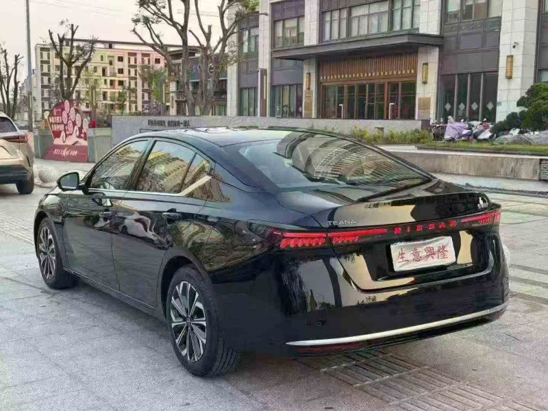 湛江26年日产天籁5