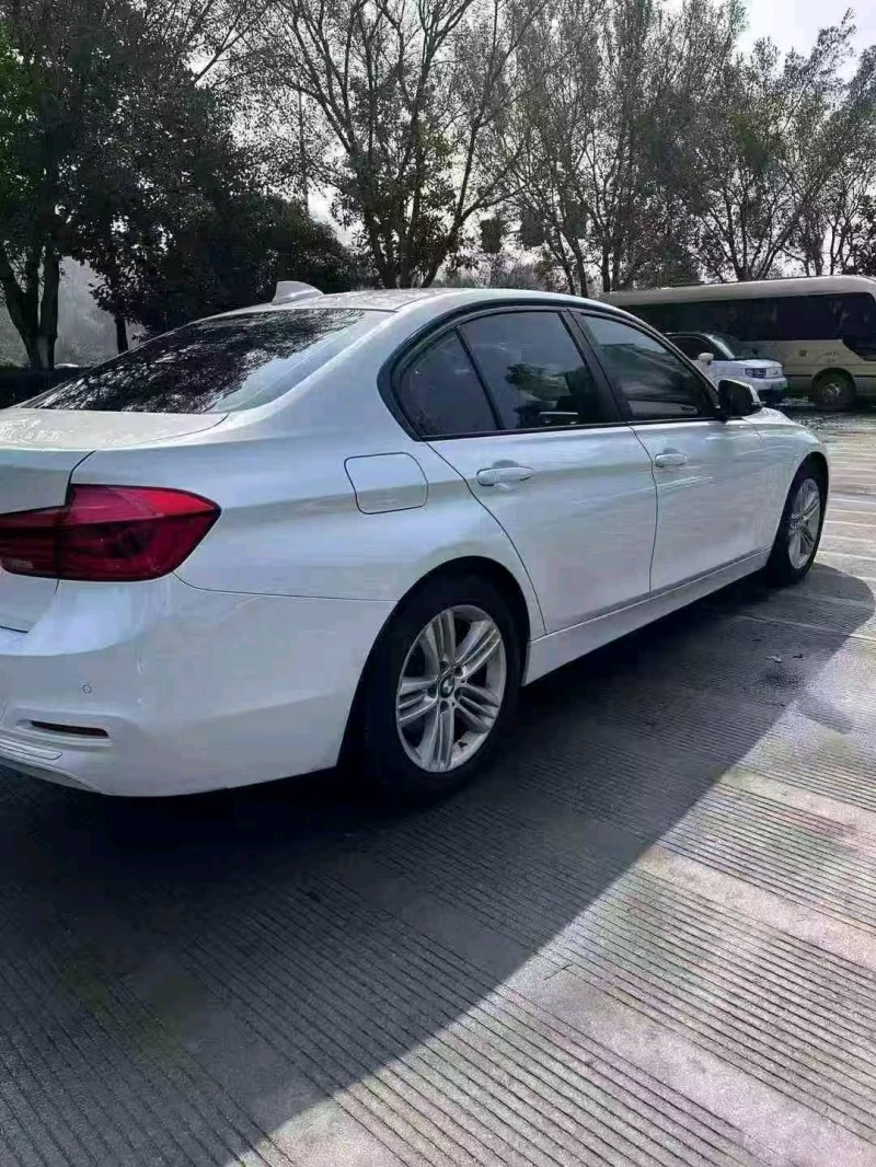 九江16年宝马3系6