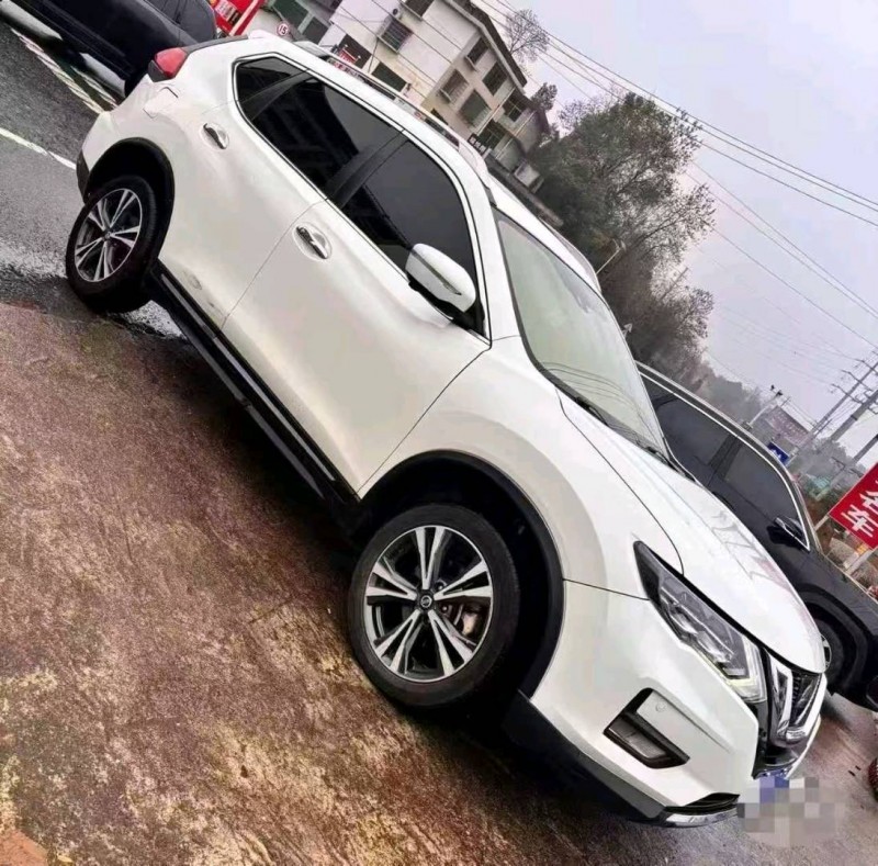 娄底20年日产奇骏2