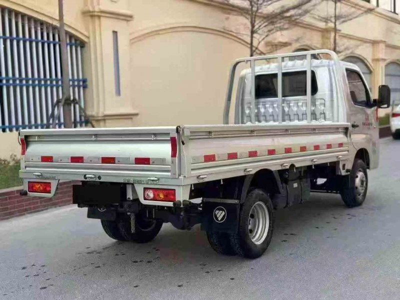 厦门25年福田祥菱8