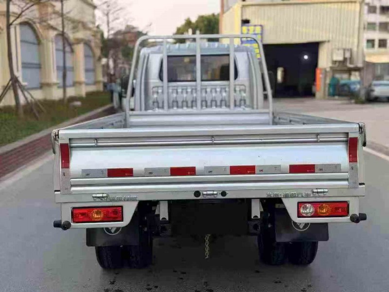 厦门25年福田祥菱9