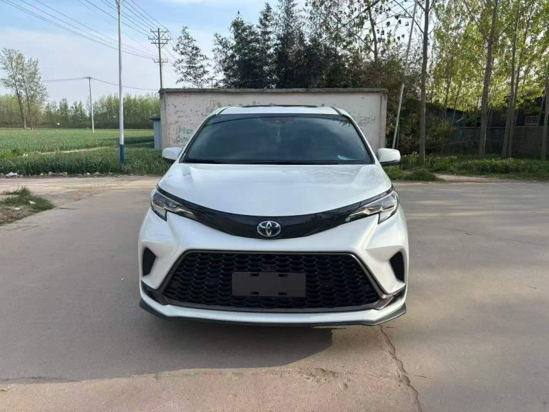 徐州23年丰田格瑞维亚1