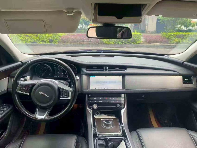 三明19年捷豹XFL5