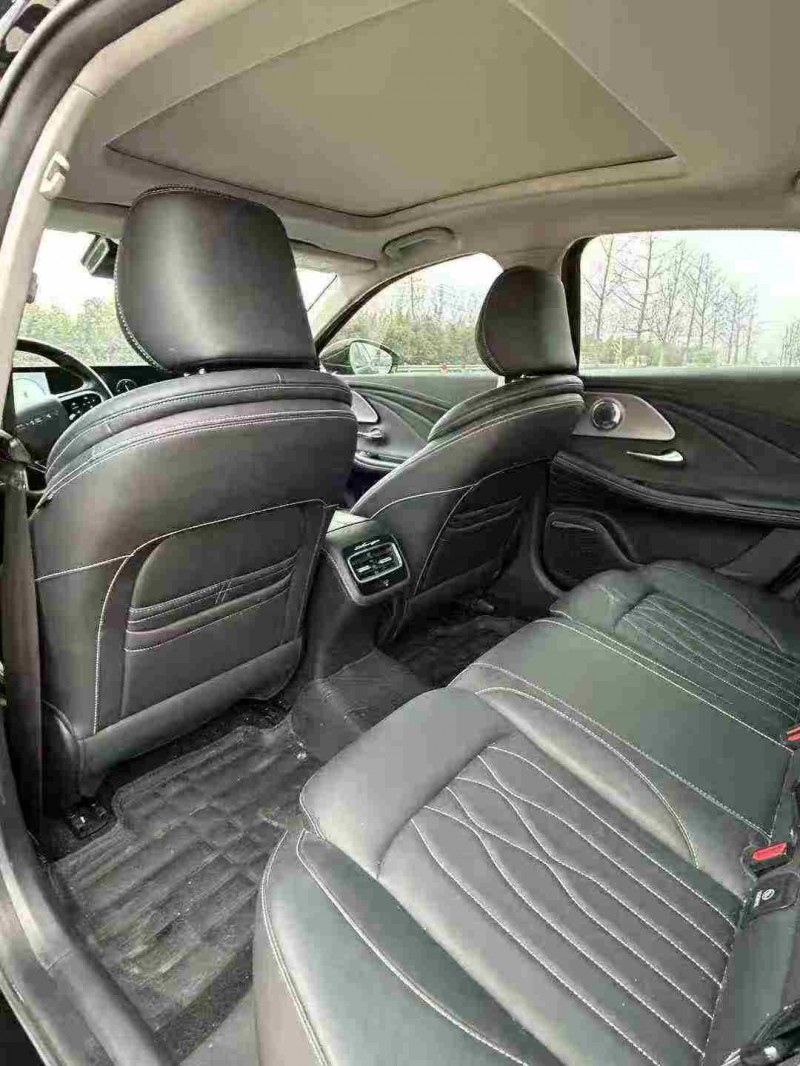 徐州25年奇瑞艾瑞泽8