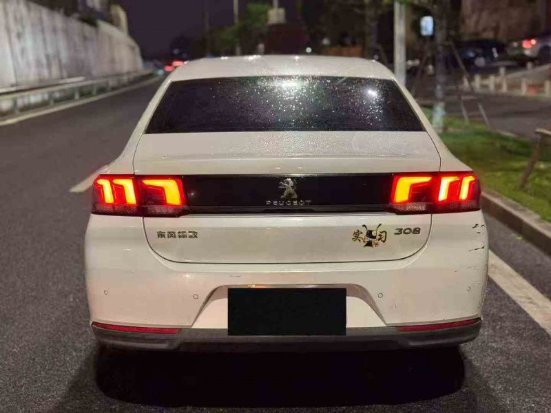 三明17年东风标致7