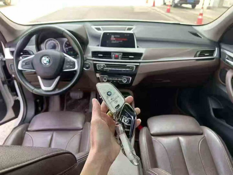 珠海18年宝马X14