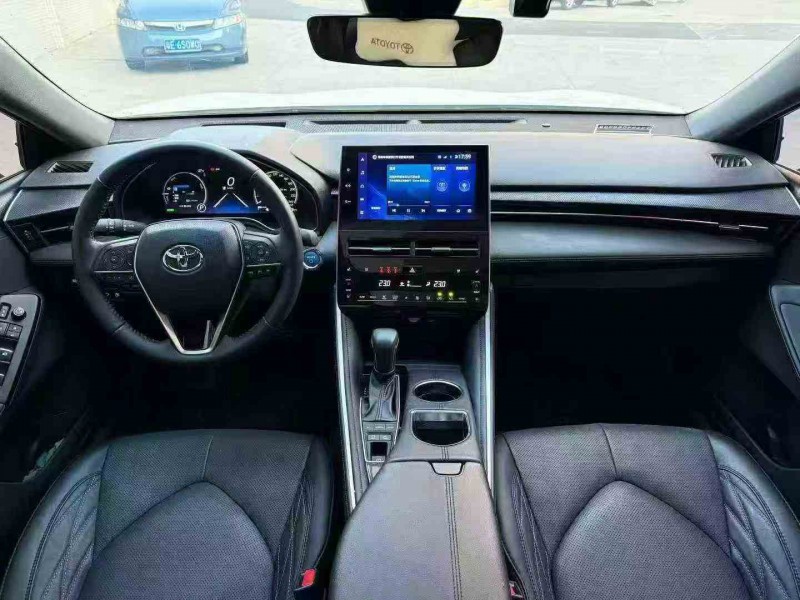 深圳23年丰田亚洲龙7