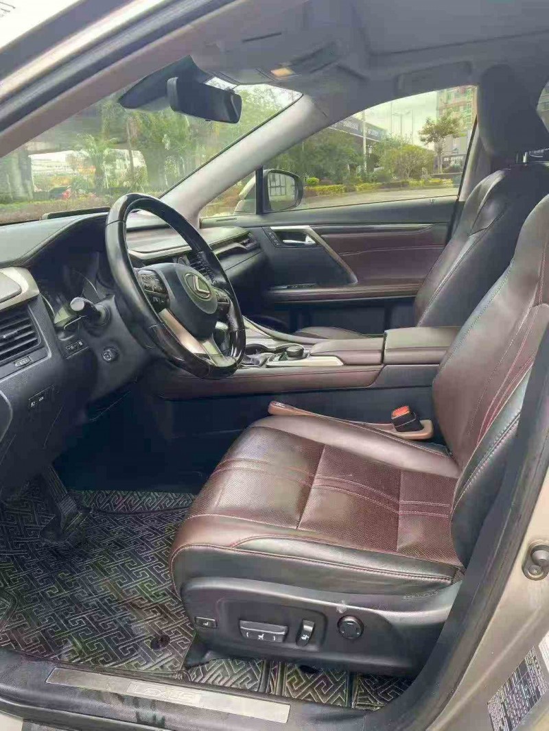 泉州17年雷克萨斯RX6