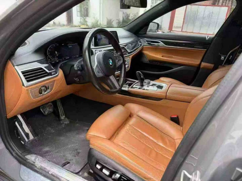 汕头21年宝马7系4