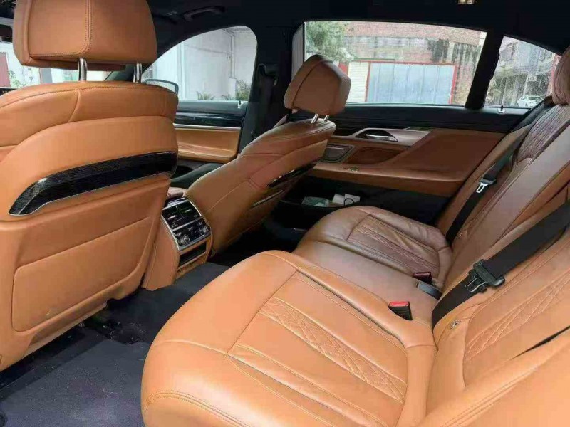 汕头21年宝马7系6