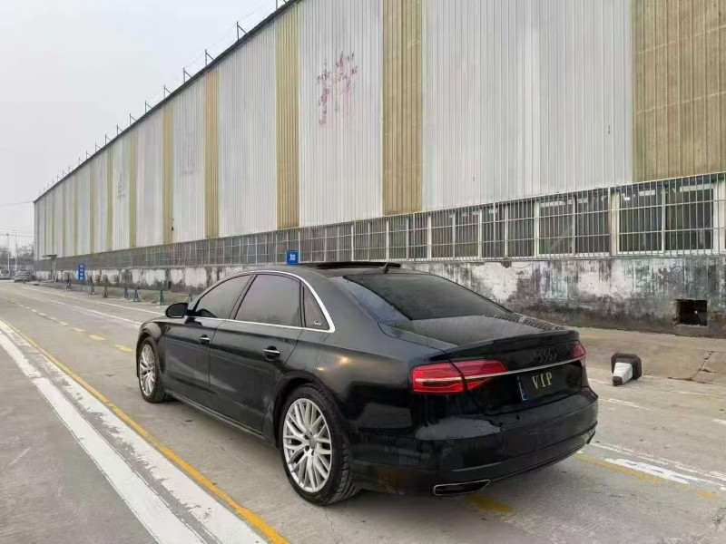 菏泽18年奥迪A8L7