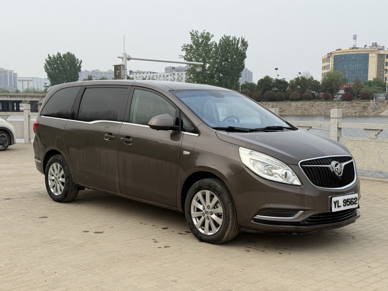 郑州18年别克GL82