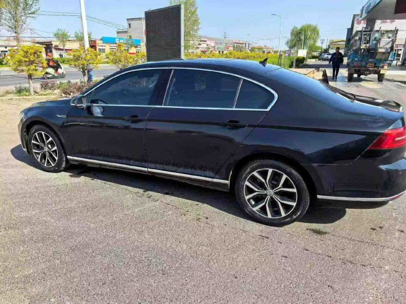 保定18年大众迈腾7