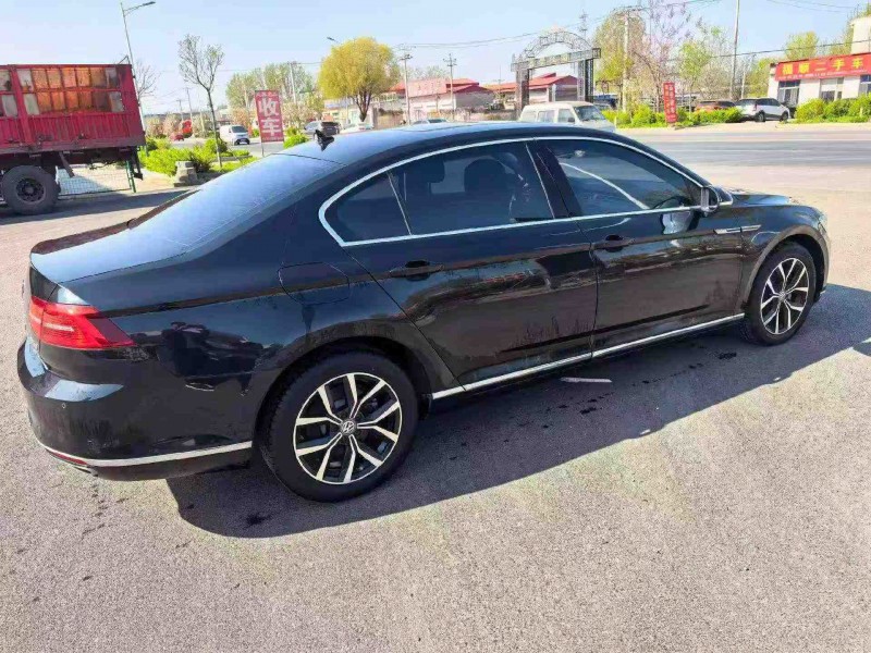 保定18年大众迈腾8