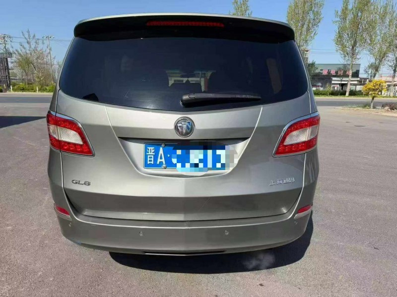 保定13年别克GL89