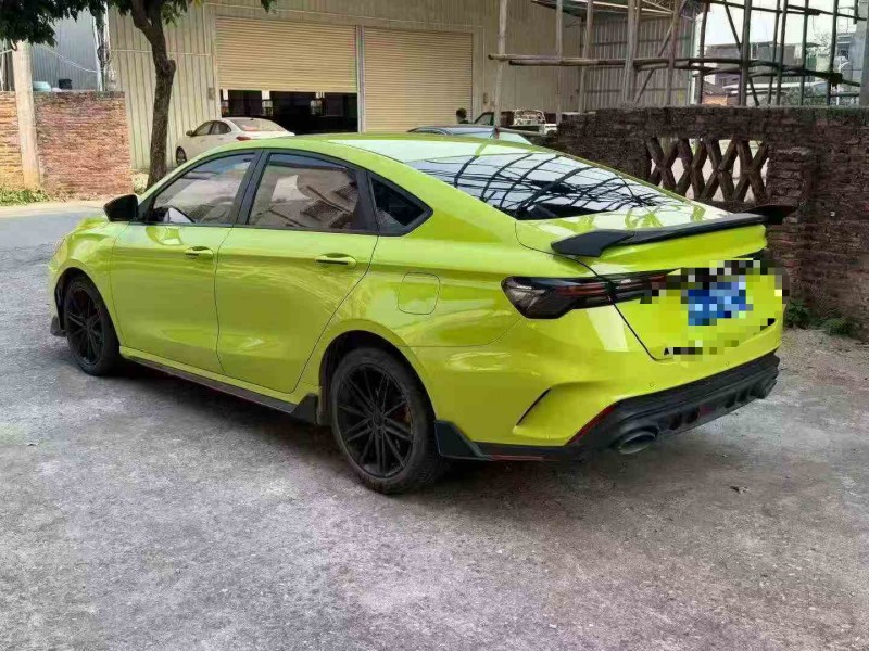 珠海22年吉利缤瑞8