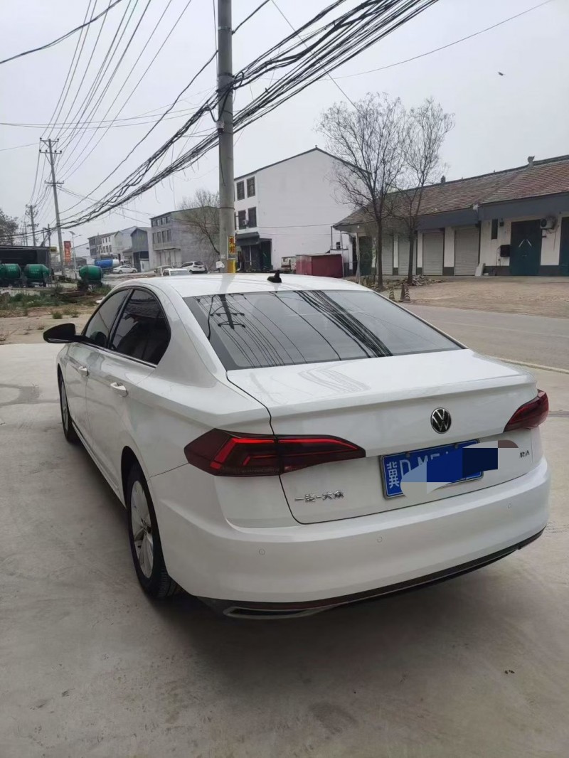 邯郸21年大众宝来4