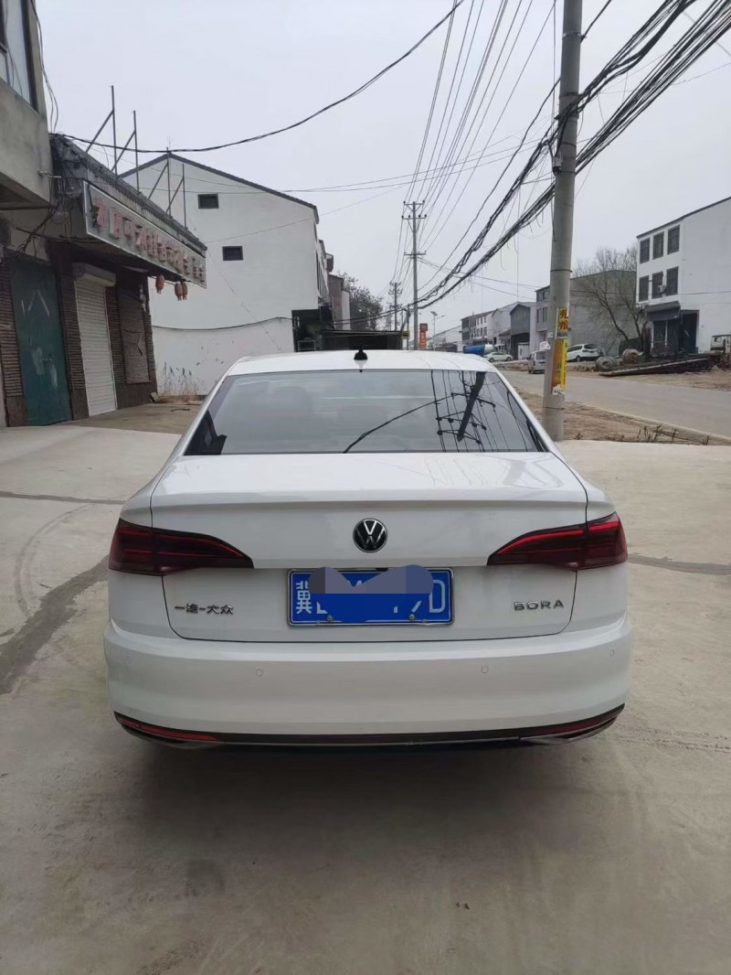 邯郸21年大众宝来5