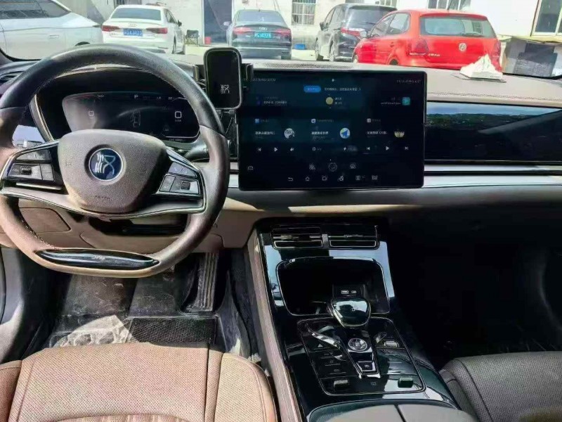 淮安23年比亚迪汉5