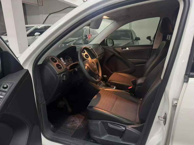 湖州19年大众途观4