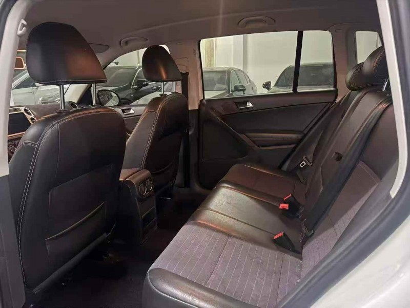 湖州19年大众途观6