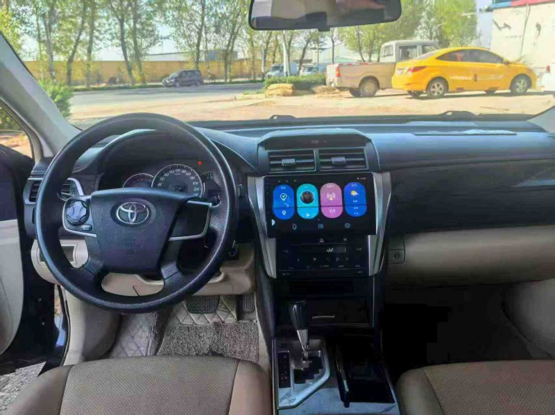 保定16年丰田凯美瑞4