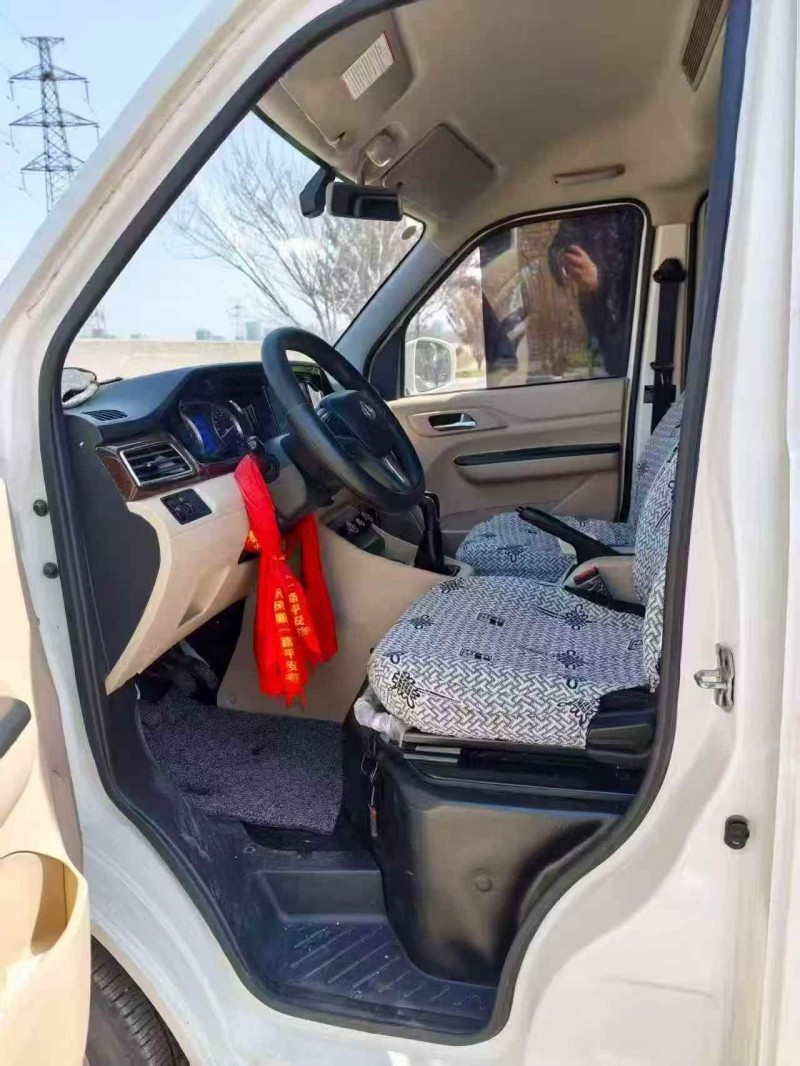 济宁25年长安汽车跨越星5