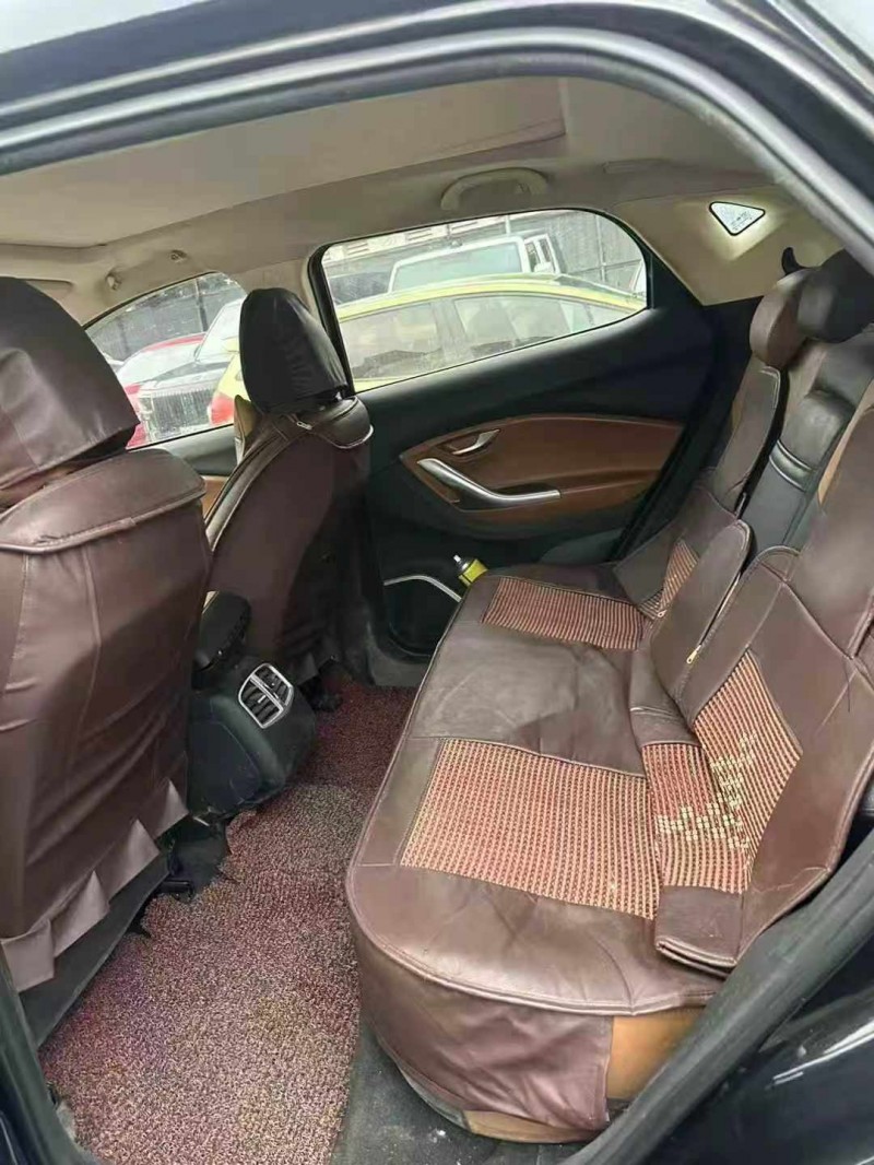 广州17年东南汽车DX78