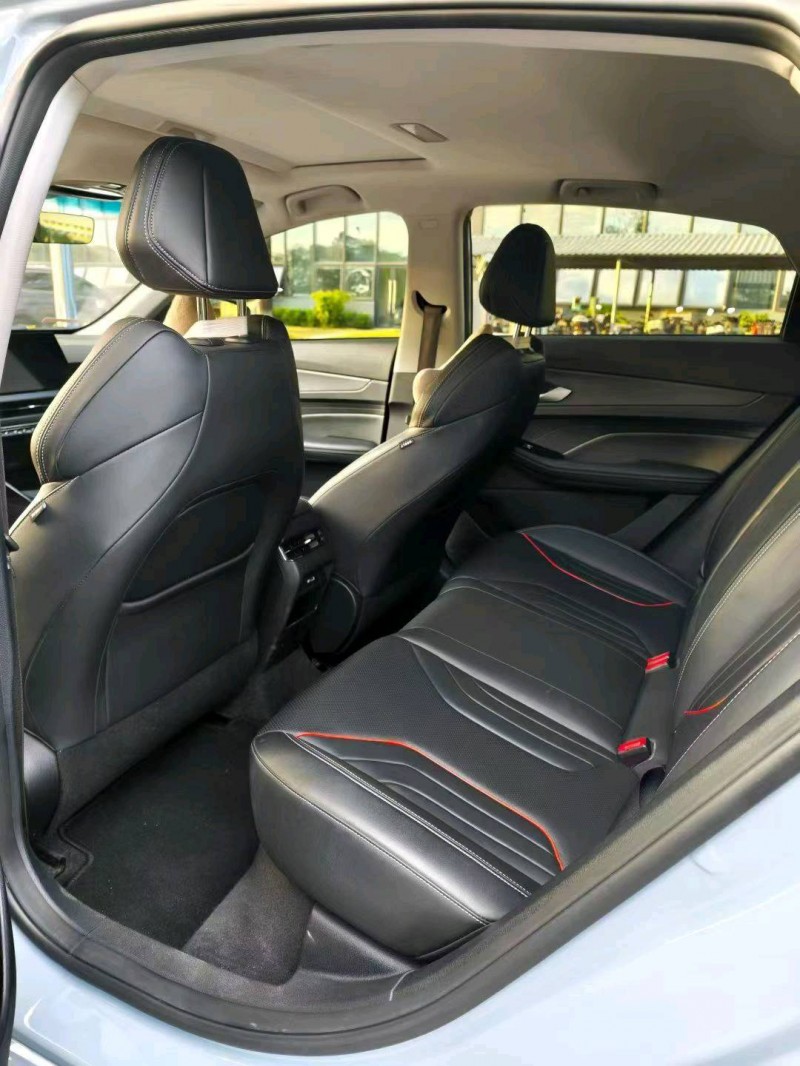 东莞24年吉利缤瑞5