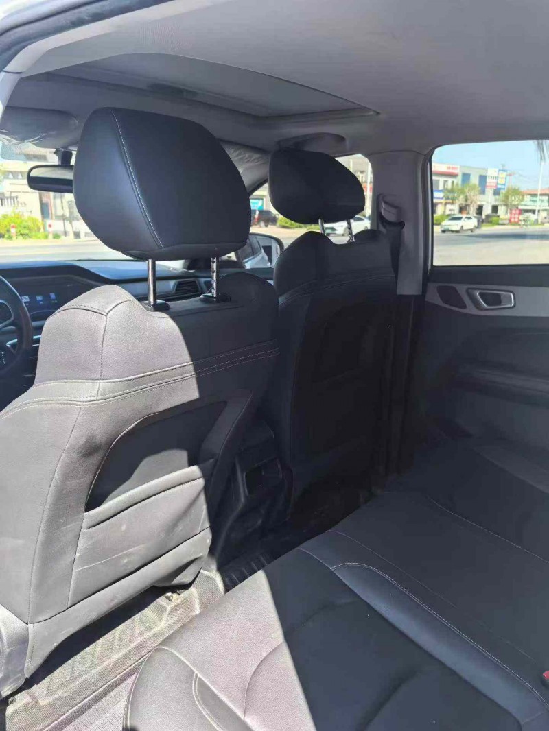 保定23年凯翼炫界5