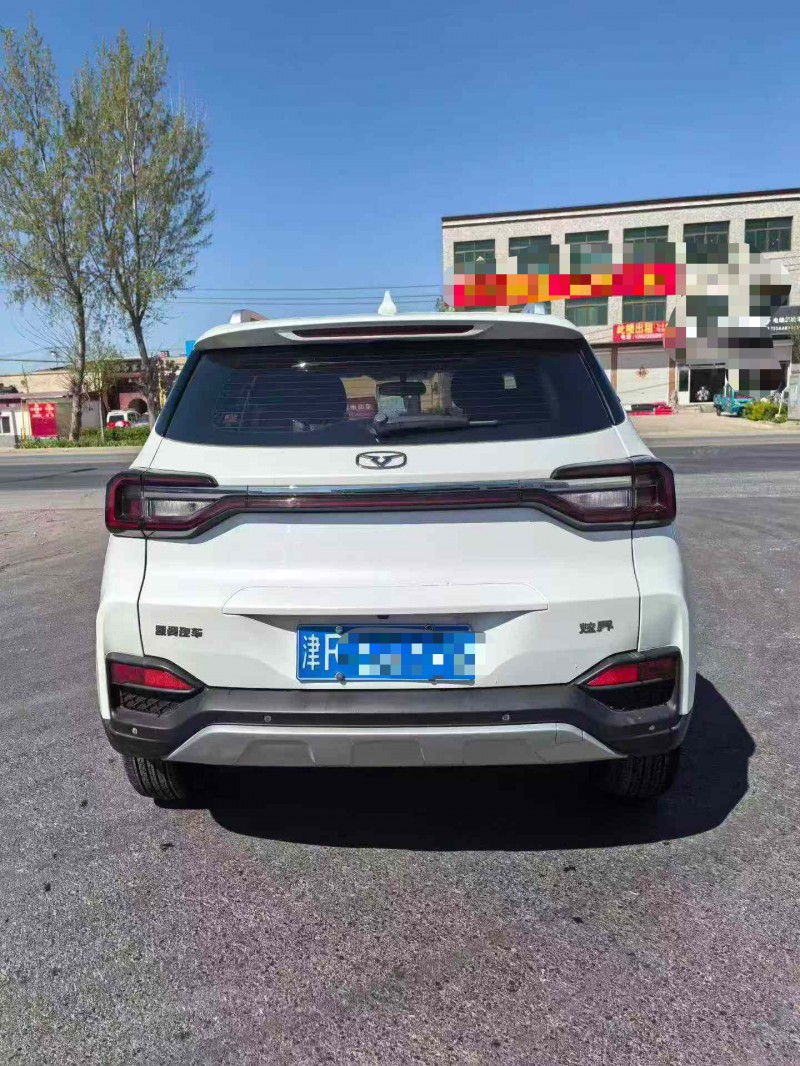 保定23年凯翼炫界9