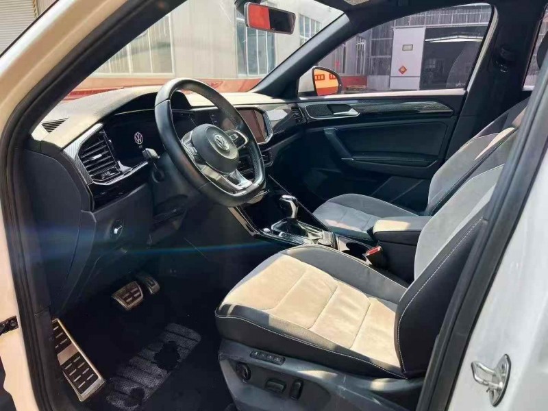 枣庄22年大众探岳6