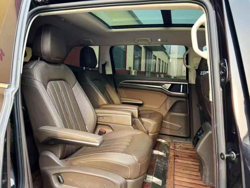 济宁21年大众威然5