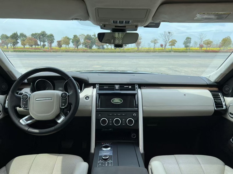 保定17年路虎发现7