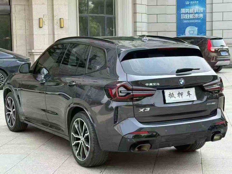新余22年宝马X38