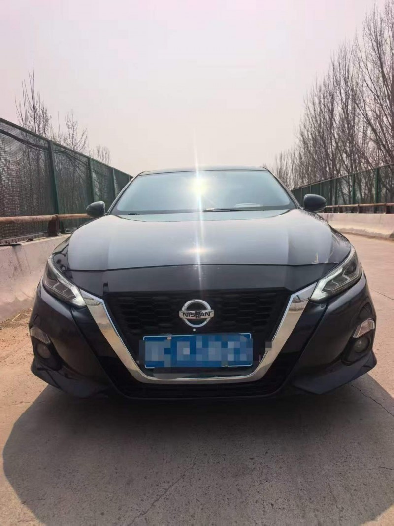 秦皇岛19年日产天籁1