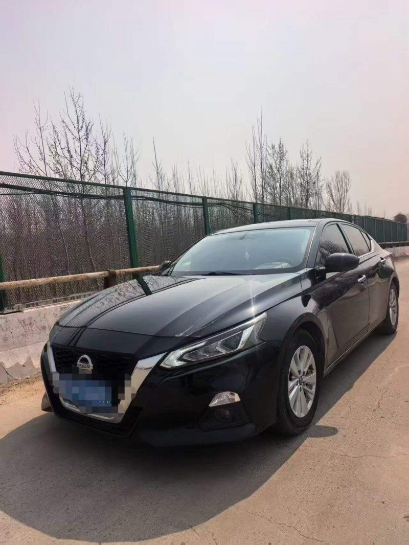 秦皇岛19年日产天籁2