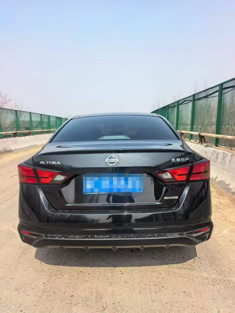 秦皇岛19年日产天籁9