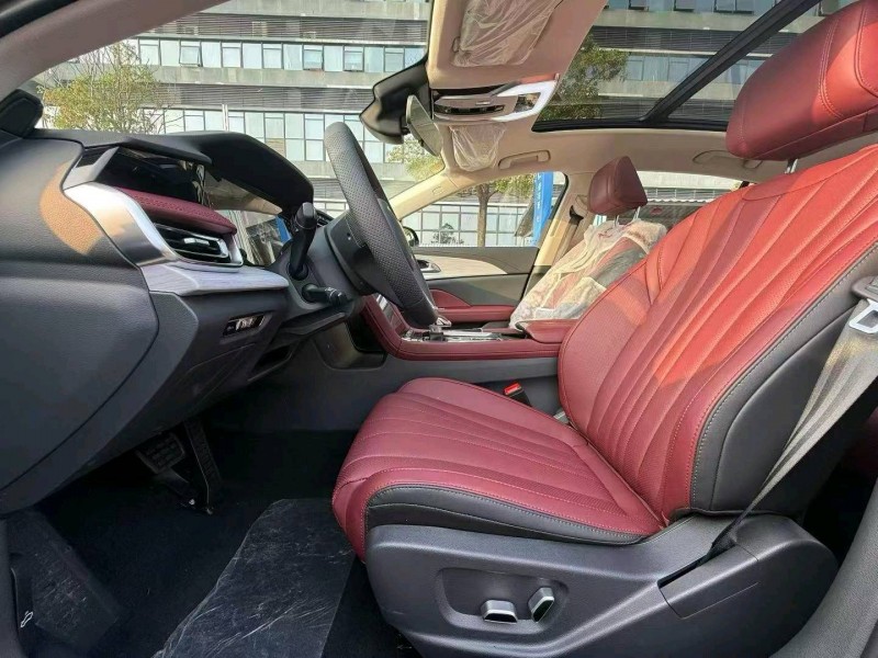 东莞25年红旗H57