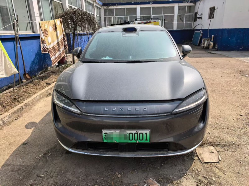 连云港25年华为智选智界1