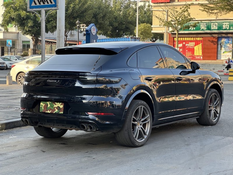 东莞22年保时捷卡宴8