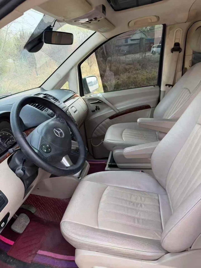 枣庄14年奔驰唯雅诺4