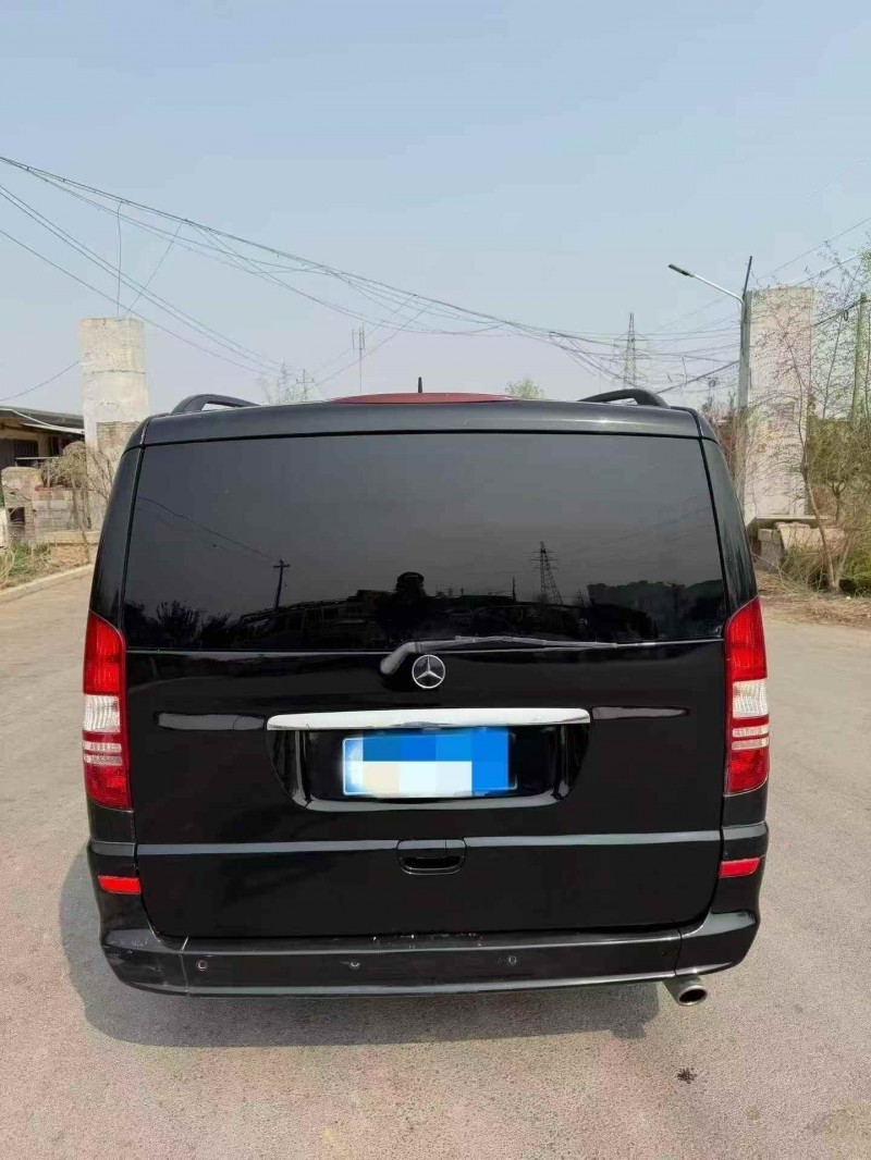 枣庄14年奔驰唯雅诺6