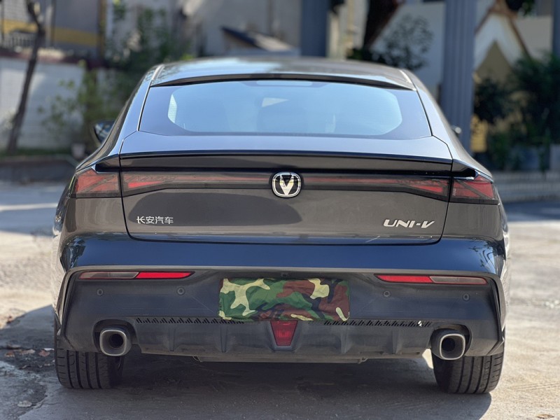 保定23年长安汽车UNI9