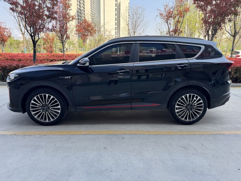 济宁24年奇瑞捷途5