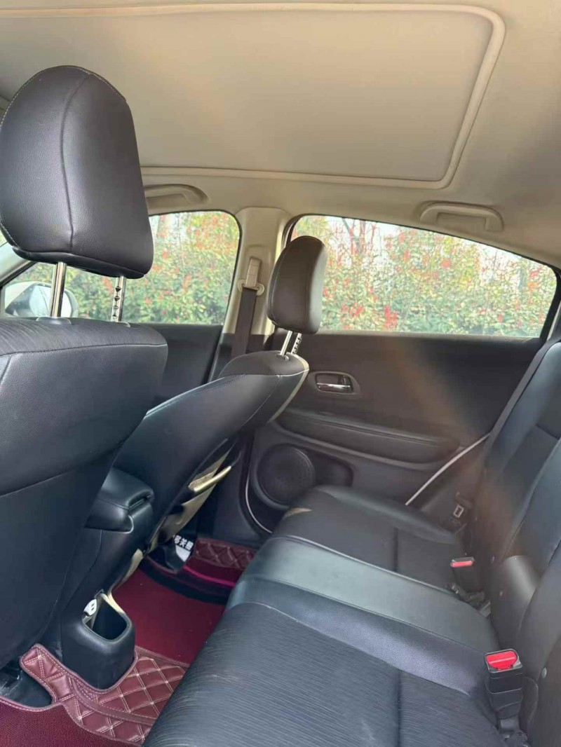 荆州21年本田缤智5