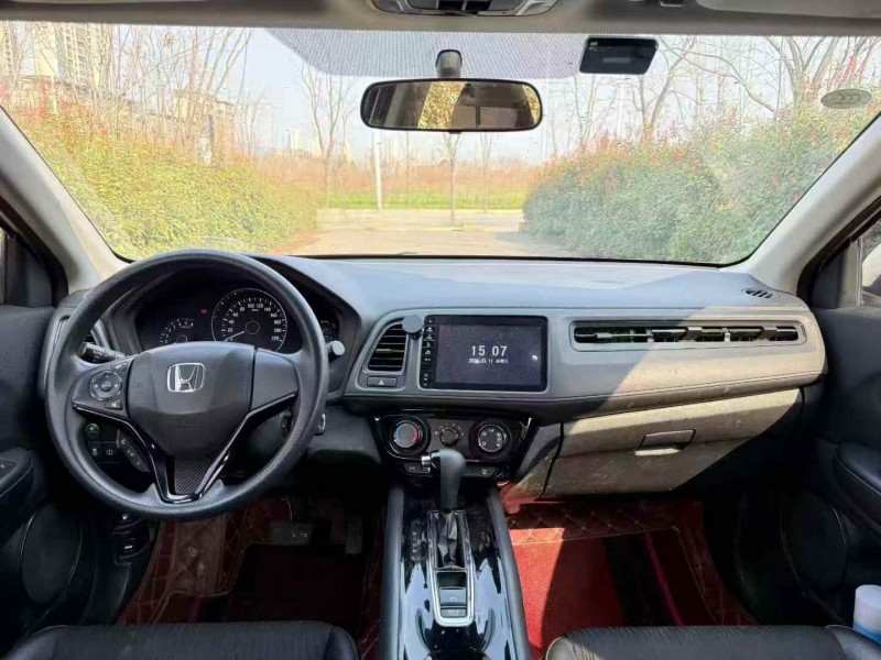 荆州21年本田缤智6