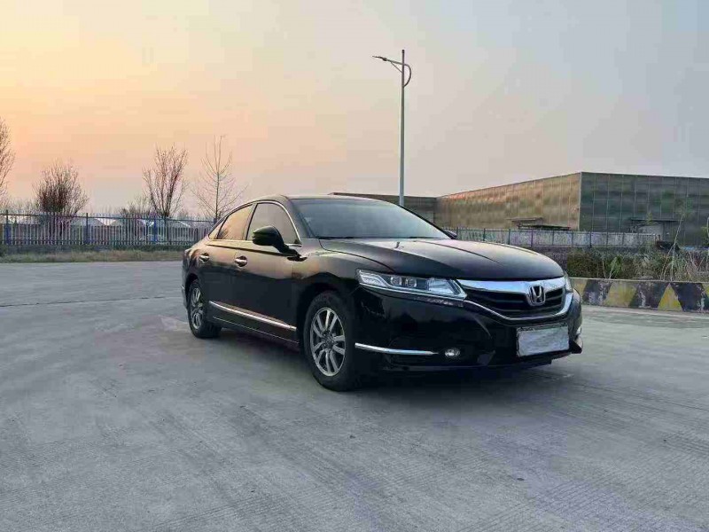 徐州15年本田思铂睿3