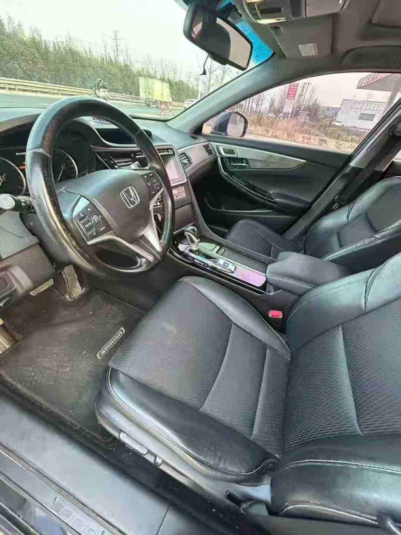 徐州15年本田思铂睿7