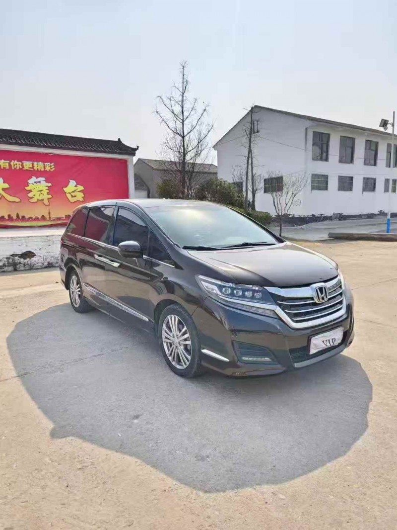 无锡16年本田艾力绅3